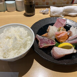用户对于魚肴食堂 魚ふじ的评论图