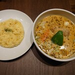 用戶對於SOUP CURRY KING ゲートウェイ店的評論圖