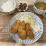 用戶對於三陽食堂的評論圖