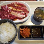 User's review image for 炭火焼肉HONMACHI