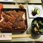 用户对于炭火手焼き鰻 堀忠 堺東店的评论图
