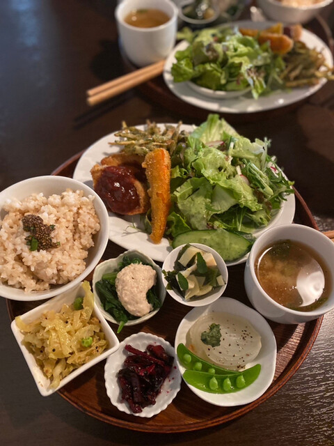 用戶對於食堂 山小屋的評論高清圖