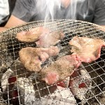 用户对于昭和大衆ホルモン 十三店的评论图