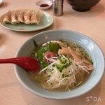 用户对于千成拉麺的评论图