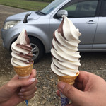 User's review image for 赤い屋根のソフトクリーム屋