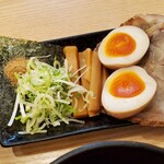 User's review image for えび豚骨拉麺 春樹 笹塚店