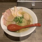 用户对于自家製麺 竜葵 マルイ北千住店的评论图