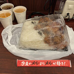 用户对于メガ盛り マンモス弁当 菅原店的评论图