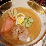 用户对于春華的评论图