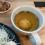 用戶對於三陽食堂的評論圖