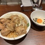 用戶對於ラーメン 雷 東京本丸店的評論圖