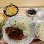 用戶對於東京ダイヤビルディング 食堂 1号館的評論圖