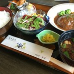 用户对于レストラン しん愛 亀岡店的评论图