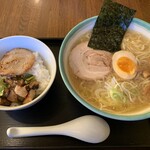 用户对于らぁめん創房 藤的评论图