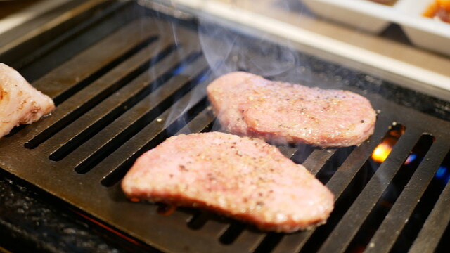用戶對於焼肉 六甲園的評論高清圖