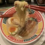 用户对于九州じゃんがららあめん 銀座店的评论图