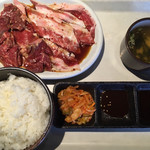 User's review image for 炭火焼肉HONMACHI