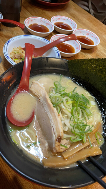 用戶對於賢蔵辣麺的評論高清圖