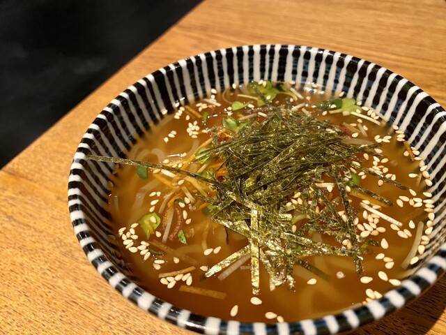 用户对于和牛焼肉 牛WAKA丸 新橋店的评论高清图