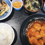 用户对于同福居的评论图