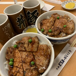 用户对于ぱんちょう的评论图