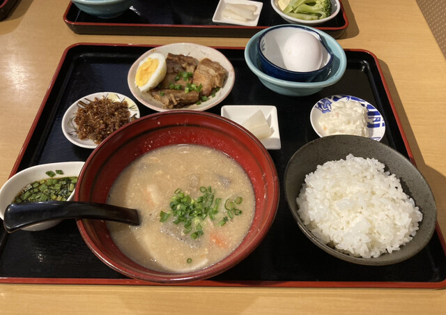 用戶對於とろ〜り豚汁めし 八百食堂的評論高清圖