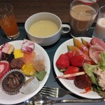 用戶對於ボンサルーテ カフェ的評論圖