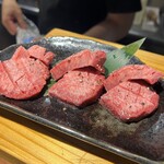 用戶對於梅田ホルモン酒場 鬼に金棒的評論圖