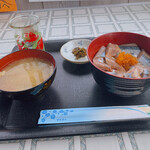 用户对于鈴木食堂的评论图