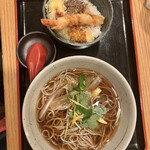 User's review image for 地鶏 海鮮 十割そば だししゃぶ 日日