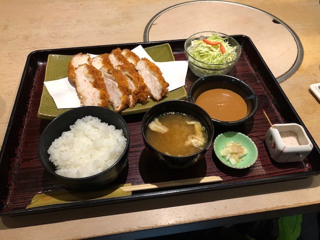 用戶對於鮮魚と郷土料理の店 たつと的評論圖