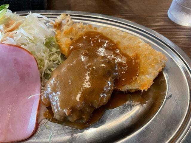 用户对于レストラン 辻川東店的评论图