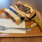 用户对于STABLER Shimokitazawa Meatsand 2nd的评论图