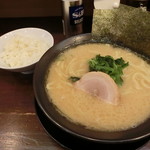 用戶對於横浜家系ラーメン王子家的評論圖