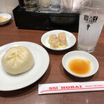 用戶對於551蓬莱 エキマルシェ新大阪店的評論圖