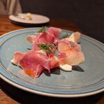 用户对于葡萄日和 ヨイノクチ的评论图