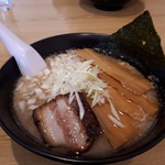 用户对于みたび的评论图