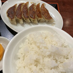 用户对于きんちゃん的评论图