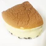 User's review image for りくろーおじさんの店 新幹線改札内店