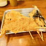 用户对于串かつじゃんじゃん 本町店的评论图