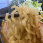 用户对于僕は麺だけを傷つけない的评论图