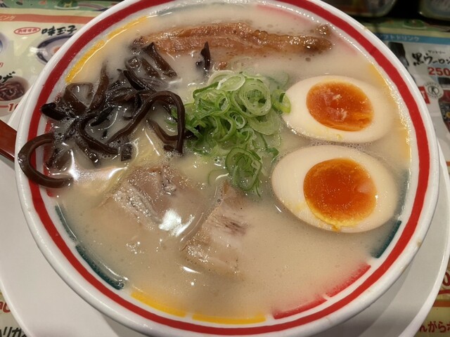 用户对于九州じゃんがららあめん 銀座店的评论高清图