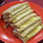 用户对于Ya Kun Kaya Toast 霞が関ビル店的评论图