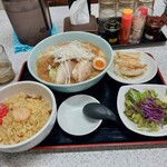 用户对于北海らーめん 札幌駅前店的评论图