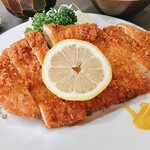 用户对于とんかつみた村的评论图
