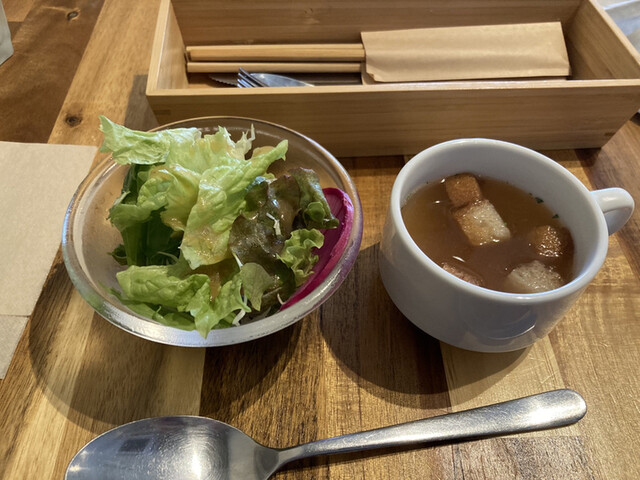 用戶對於CAFE TANTON的評論高清圖