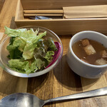 用戶對於CAFE TANTON的評論圖