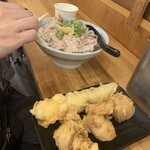 用戶對於自家製さぬきうどんと肉 甚三 大門店的評論圖