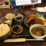 用户对于お食事処 としぶん的评论图