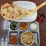 用户对于LUMBINI FOOD CAFE 富川店的评论图